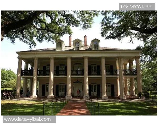 贝西克塔斯足球俱乐部的辉煌历史与未来展望探讨